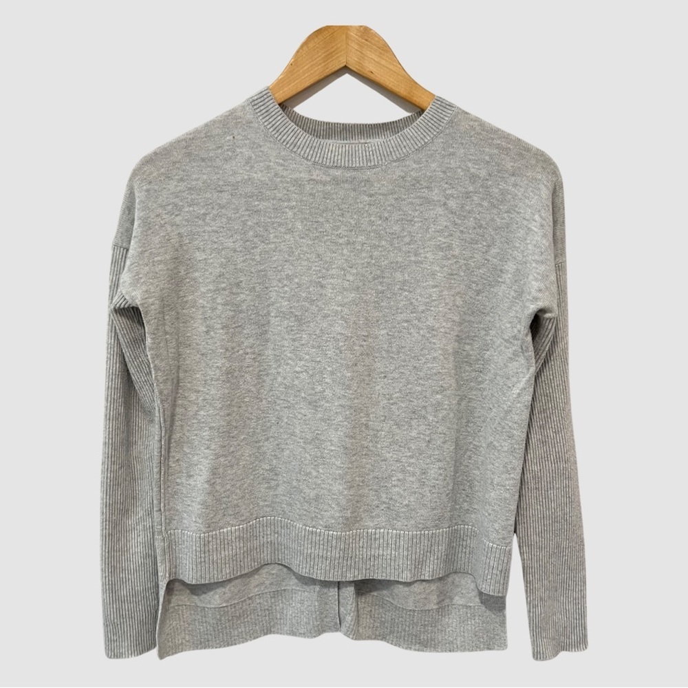 Athleta Gray Crew neck Split Open Back Pullover Sweater S